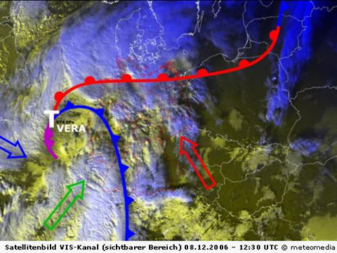 Visible-Satellitenbild mit Frontalzonen